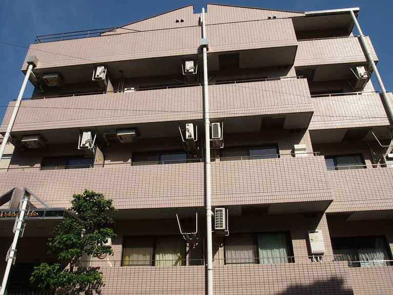 ライオンズマンション横浜山手 外観