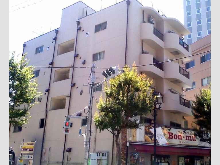 ニュークリードマンション 外観