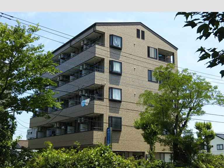 石坂ゼフィール 外観