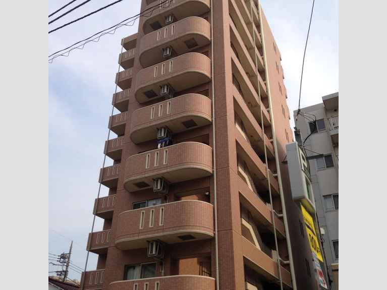 スパシエルクス大宮 外観