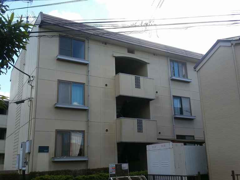 ドエル久地 外観