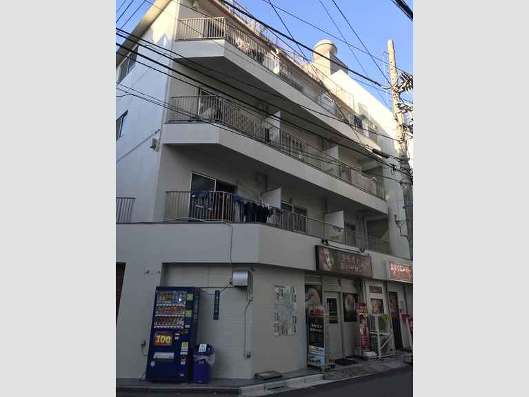 第一仁志町ハイツ 外観