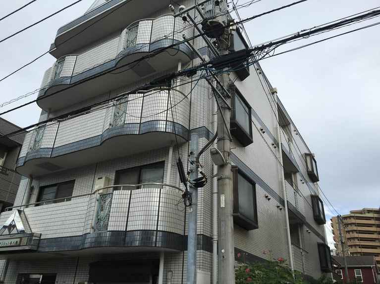 三善マンション本八幡 外観
