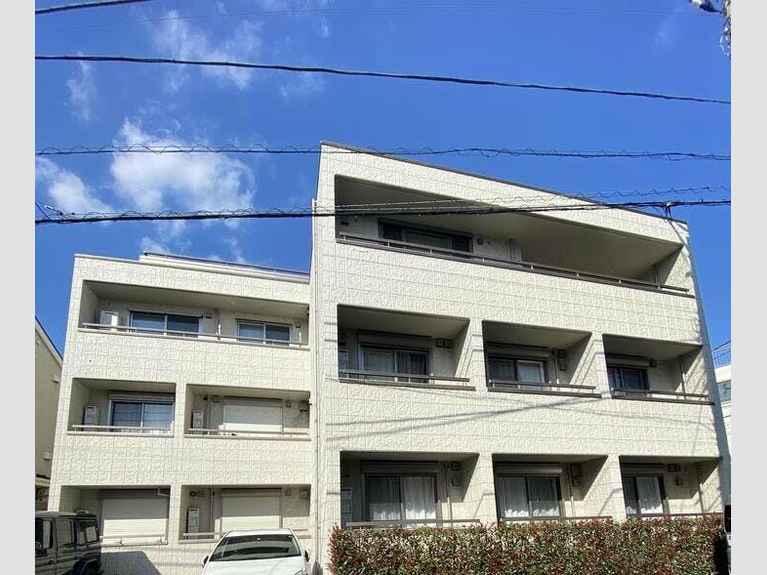 オークス 外観