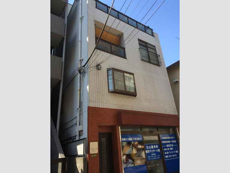 エクスクルーシブ白山 外観