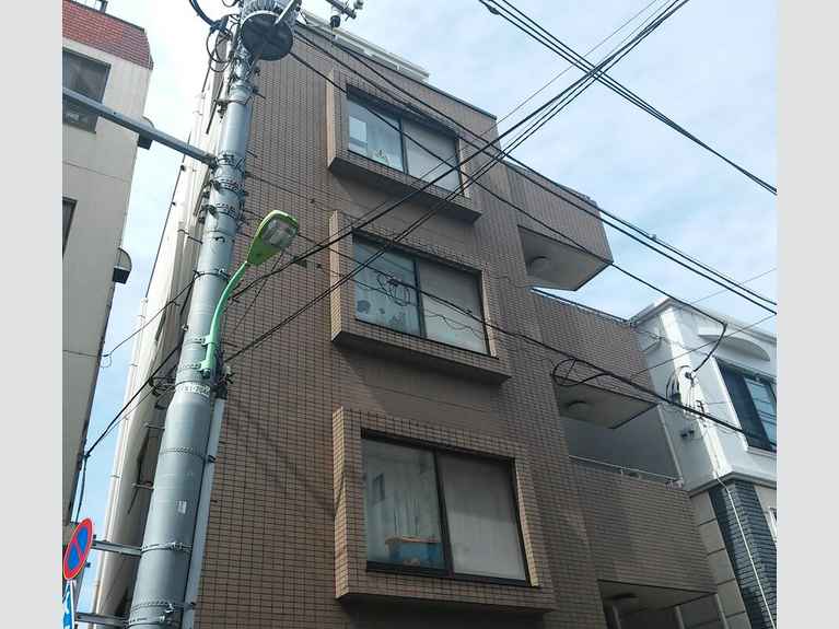 シャトルヒエイ3 外観