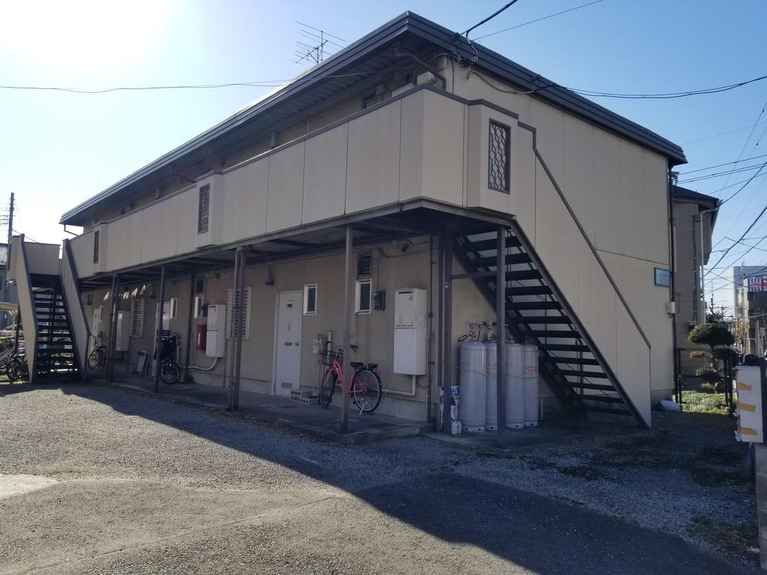 メゾンヨコタ1 外観