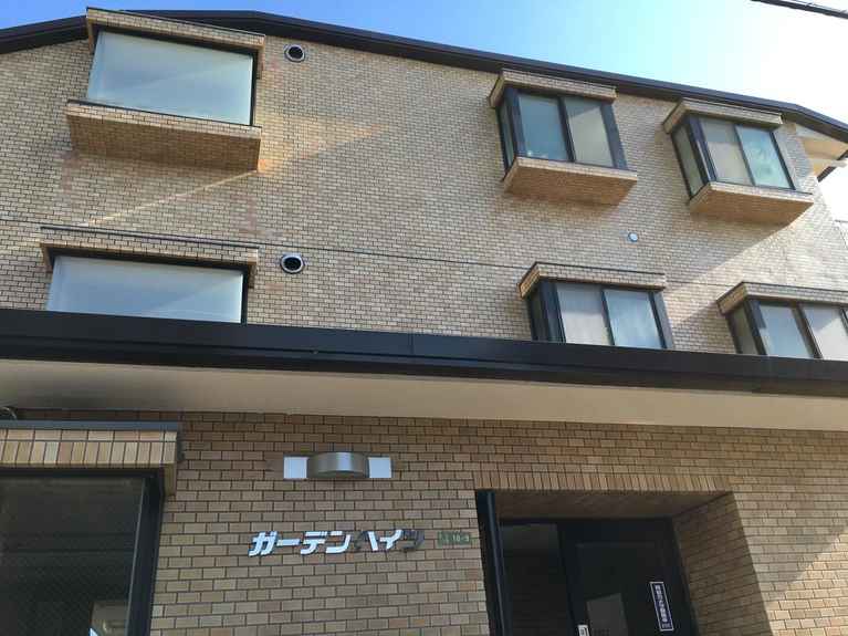 ガーデンハイツ 外観