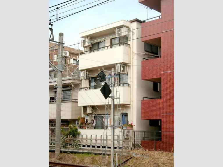 ファミール花 外観