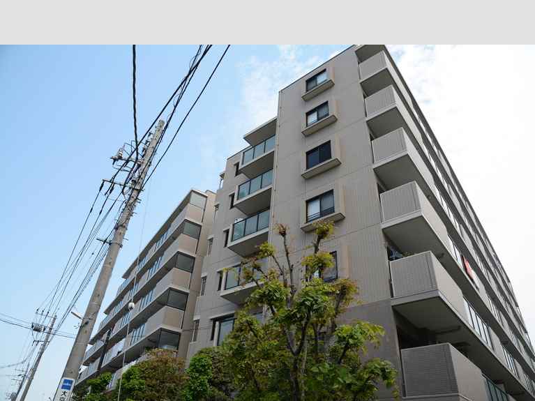 ライオンズマンション鹿島田ガーデンシティ 外観