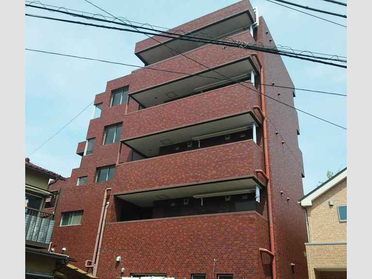 トーエイ・ロイヤルメゾン明神 外観