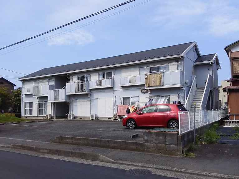 ファミール松山 外観