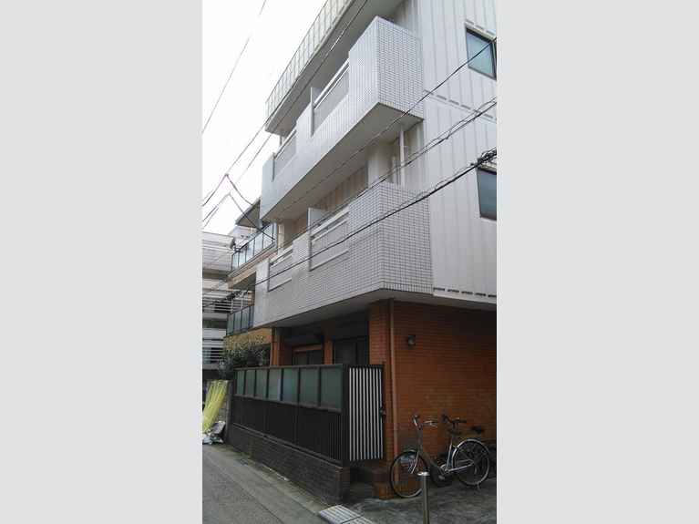 スカイコート 外観
