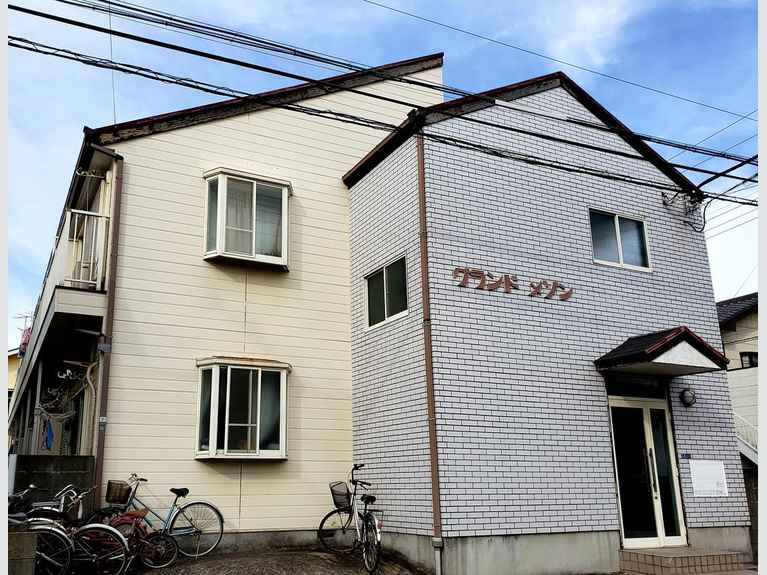 グランドメゾン 外観