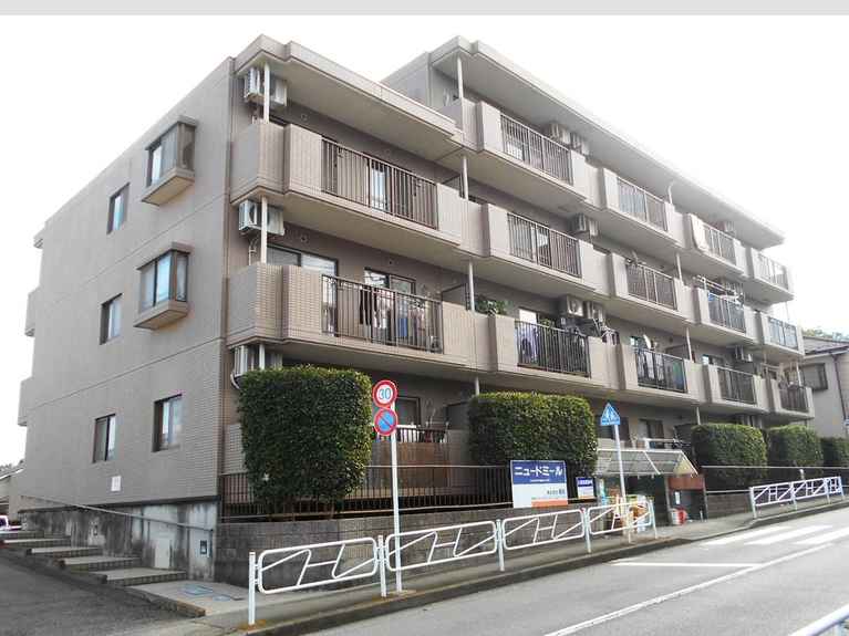 ニュードミール南大沢 外観