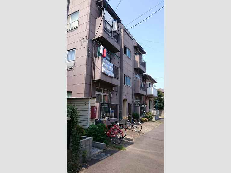 第一トーシンハイツ 外観