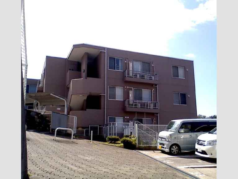 リーベスト中山緑の街B棟 外観