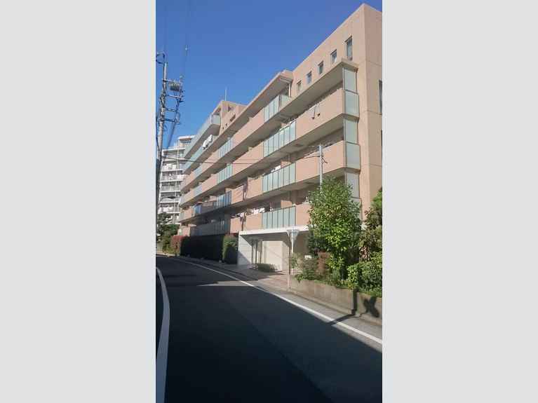 アトレ浮間舟渡ローレルコート 外観