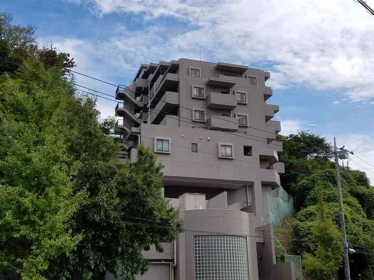 東急ドエル・アルス本郷台 外観