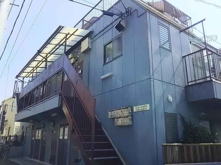 リリーハイツ 外観