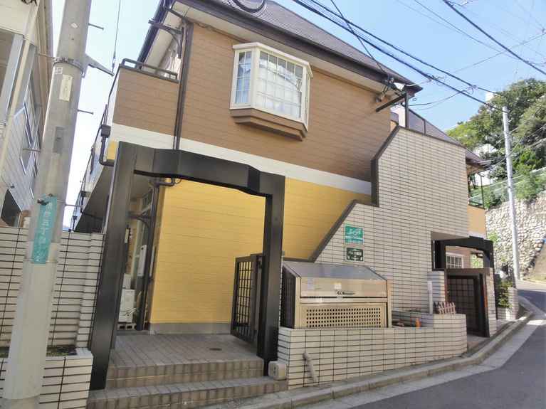 パレス根岸A棟 外観
