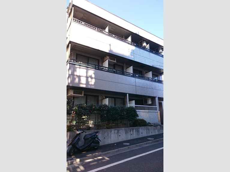 ドミール深野 外観