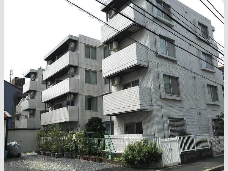アイレット 外観