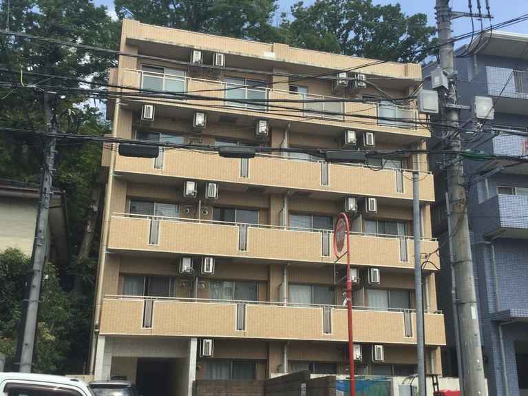 ペルテ生田 外観