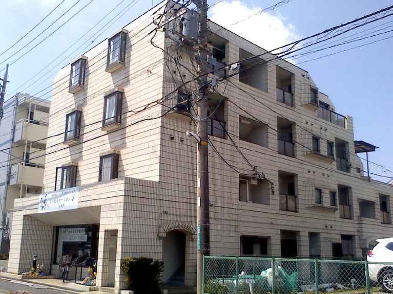 ヴィラ新磯野 外観