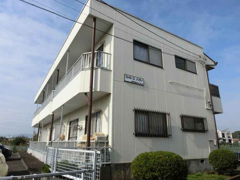ファミーユハタノ第2 外観