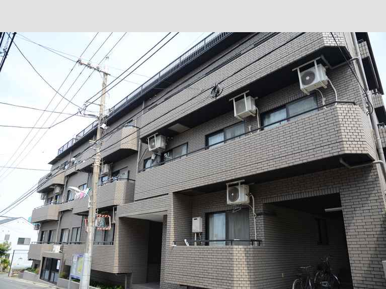 ヒルサイドW 外観