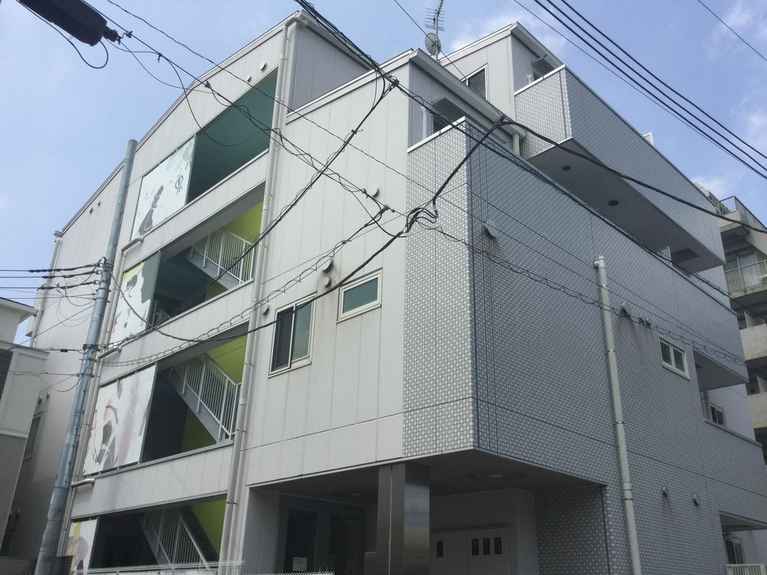 レヴール 外観
