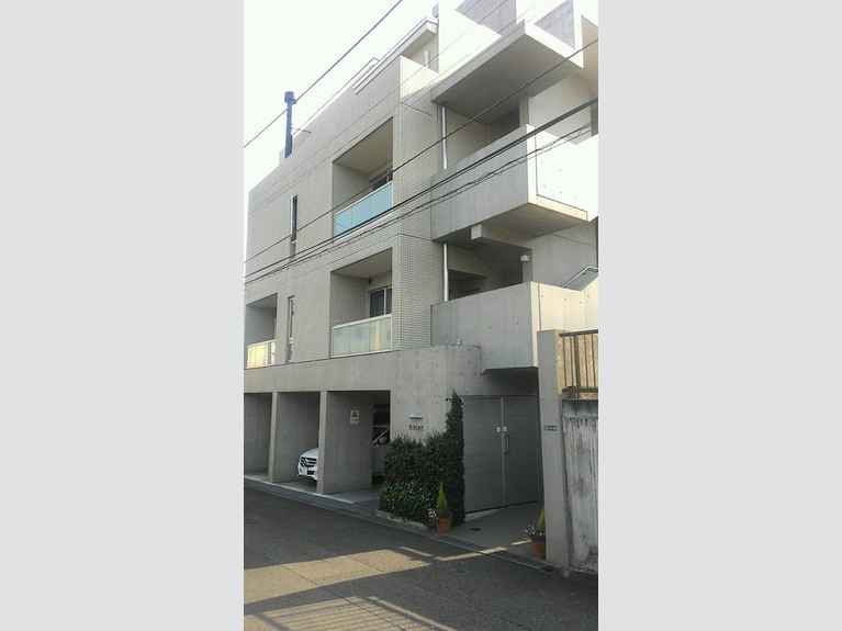 S・FLAT 外観