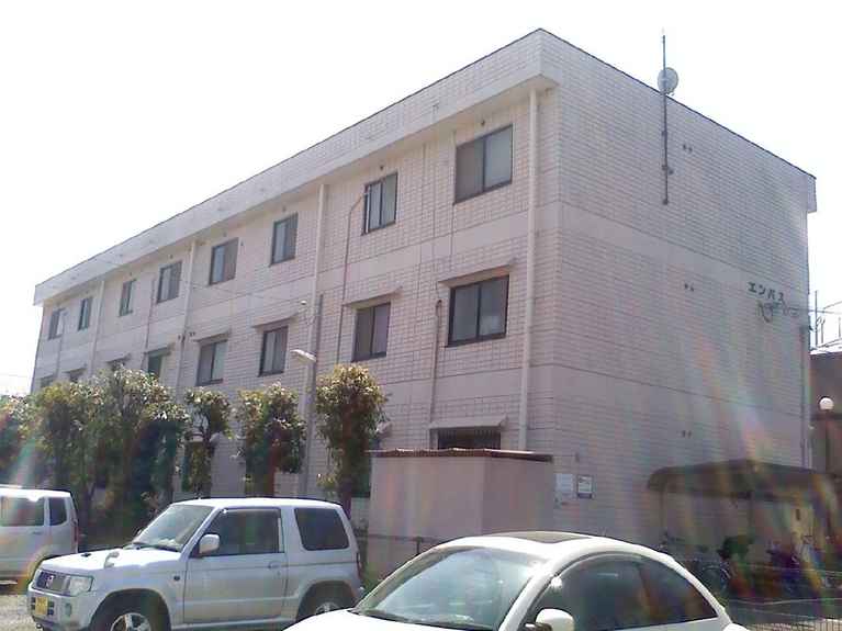 エンパス 外観