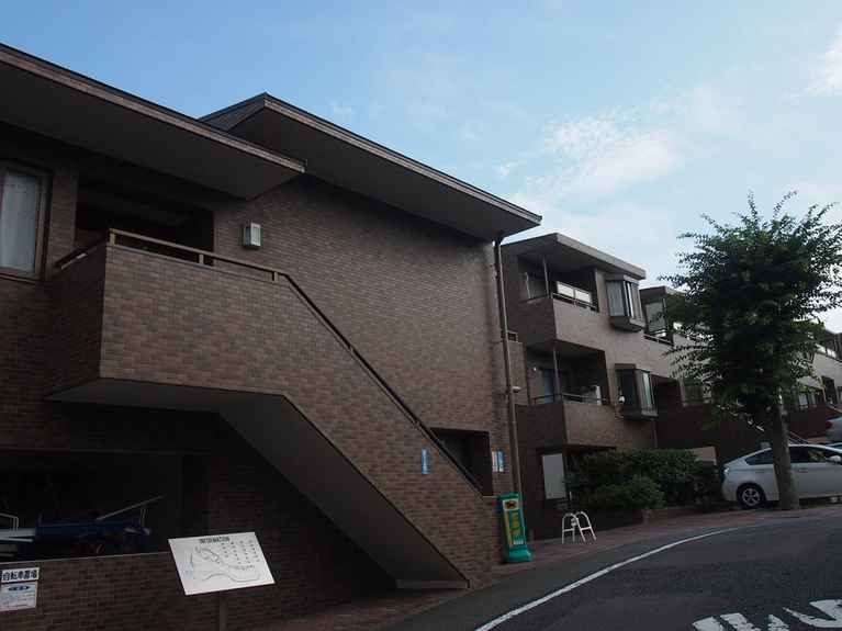 ナイスステージ湘南富岡 外観