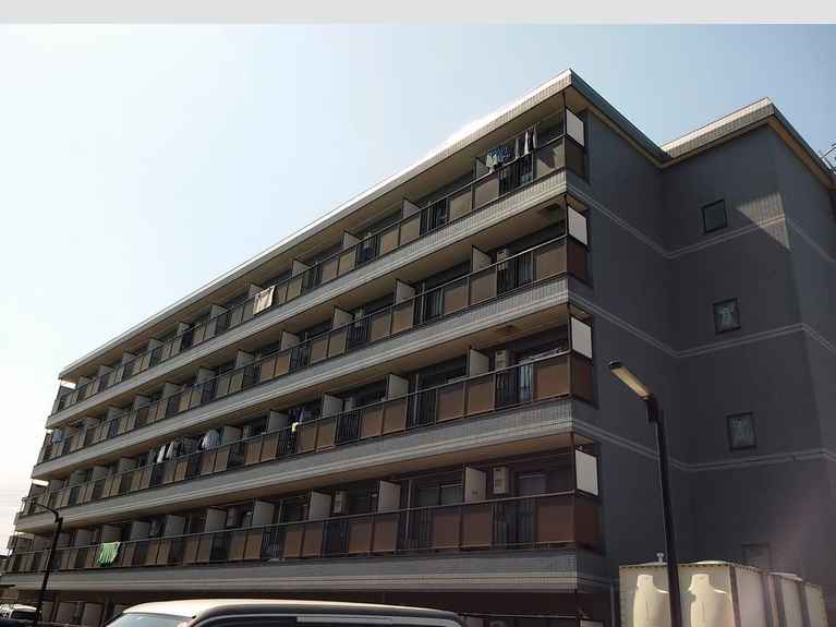 サンライズ・新城 外観