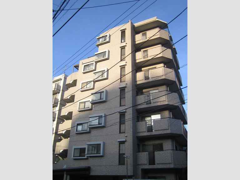ナイスアーバン湘南田浦 外観