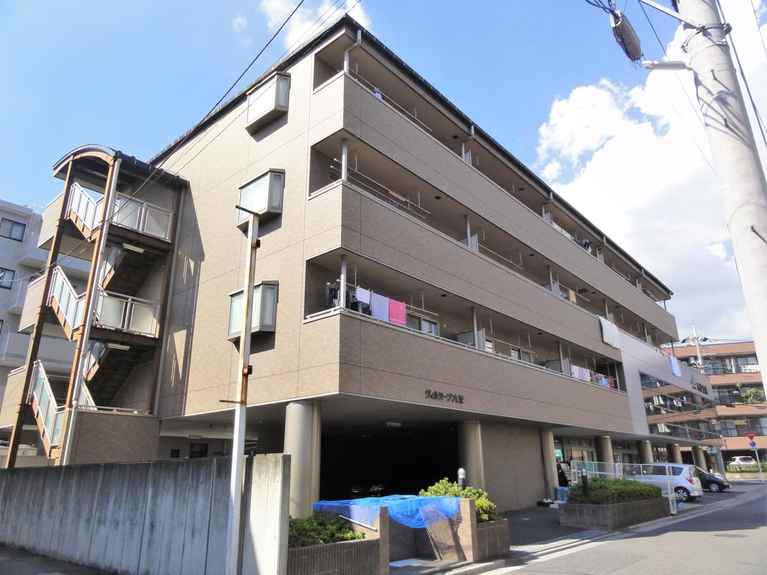 ヴィルヌーブ六辻 外観