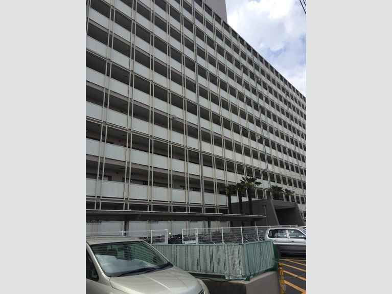 根岸ハイツ1号棟 外観