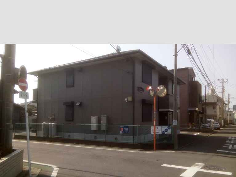 シャトル 外観