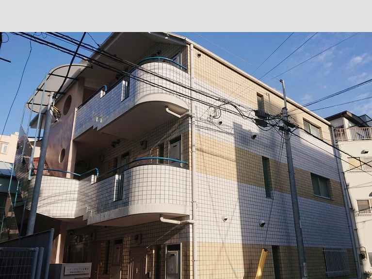 ベイ・アルファ上富士 外観