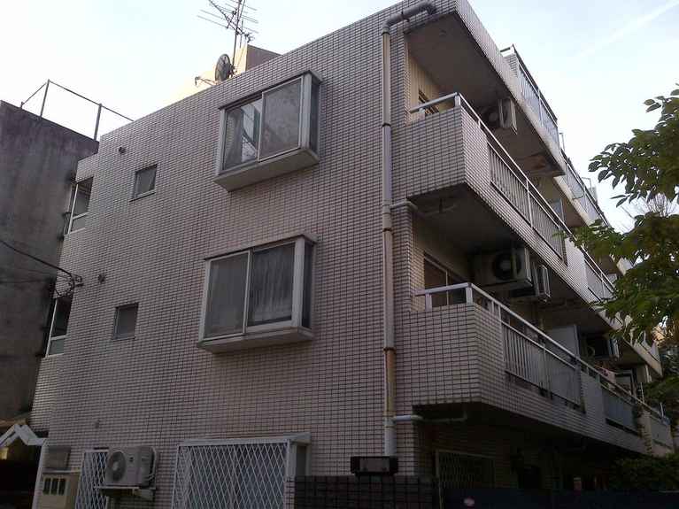 バロネス荻窪 外観