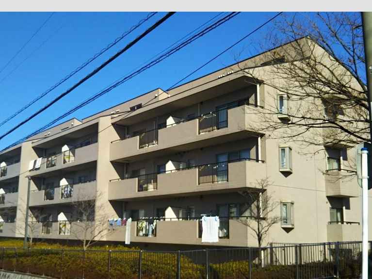 オクトス市ケ尾4号棟 外観