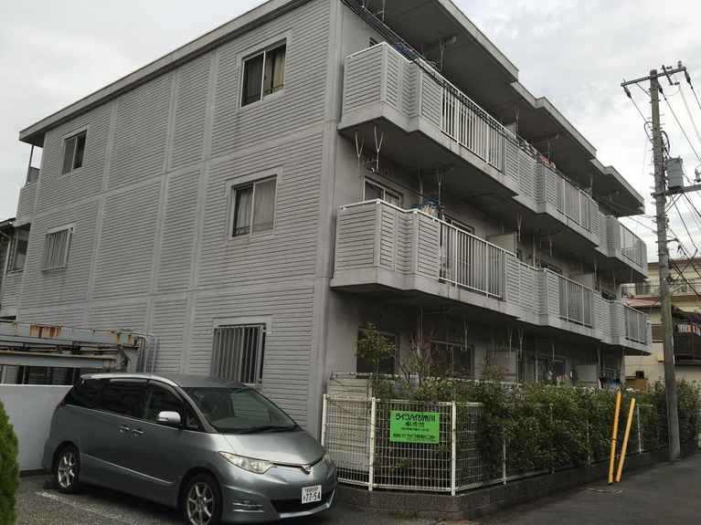 ライフハイツ市川参番館 外観