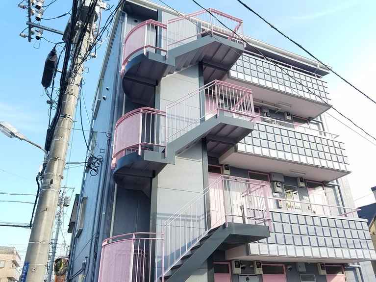 サーティースリー 外観