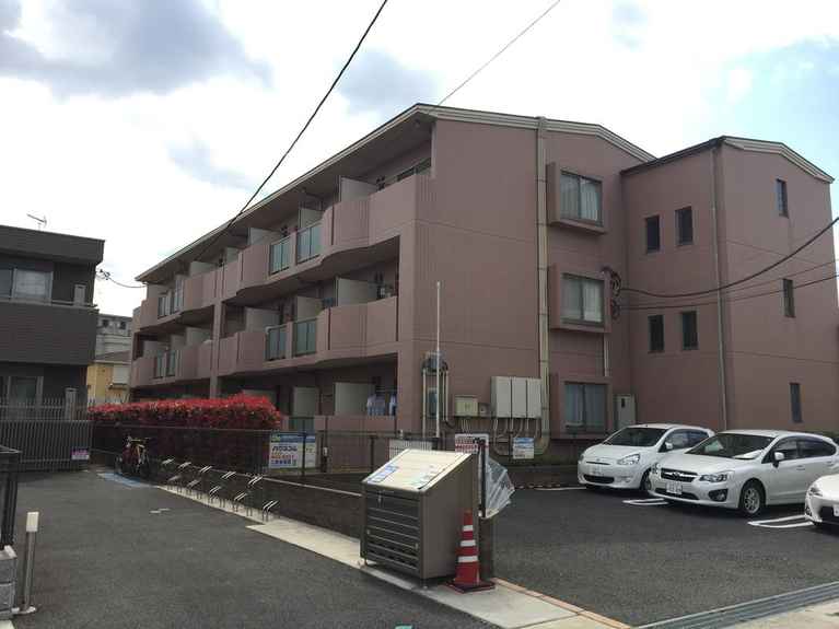 プレシャスファースト 外観