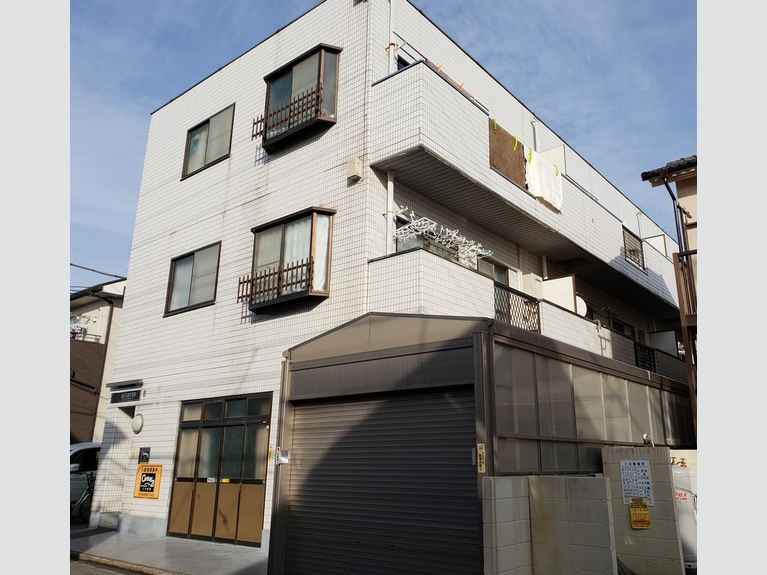 ファーストクウォーター 外観
