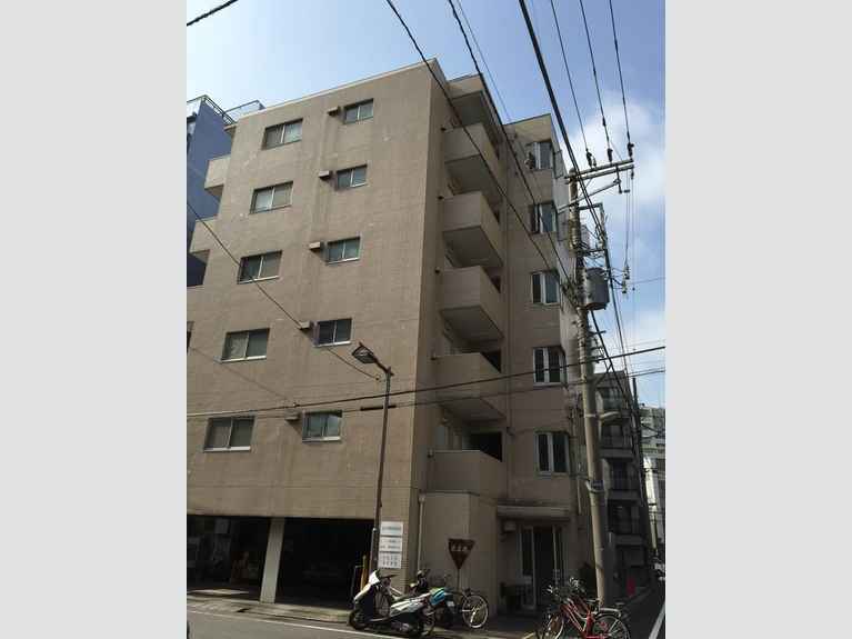 モンプチ 外観