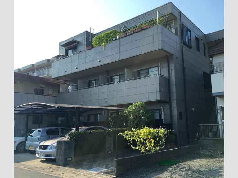 シャトーコンフォール 外観