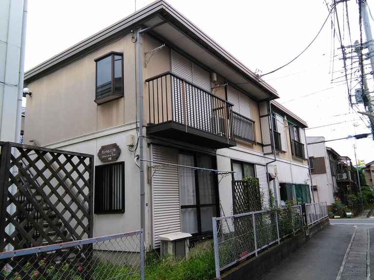 サンハイムいづみA 外観